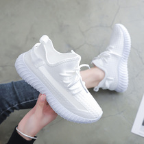 2022 Spring Summer Light 100 Lap Breathable Fly Sports Sneakers Women Ins Students Online Running Casual Board Shoe Tide