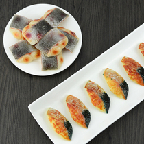 Emulated fish block model fake cooked fish block food to play over home toy Outdoor Barbecue Dish decoration Furnishing Props