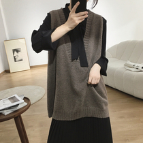 V-neck knitted vest female spring and autumn Korean retro loose thin long folding sweater vest waistcoat waistcoat