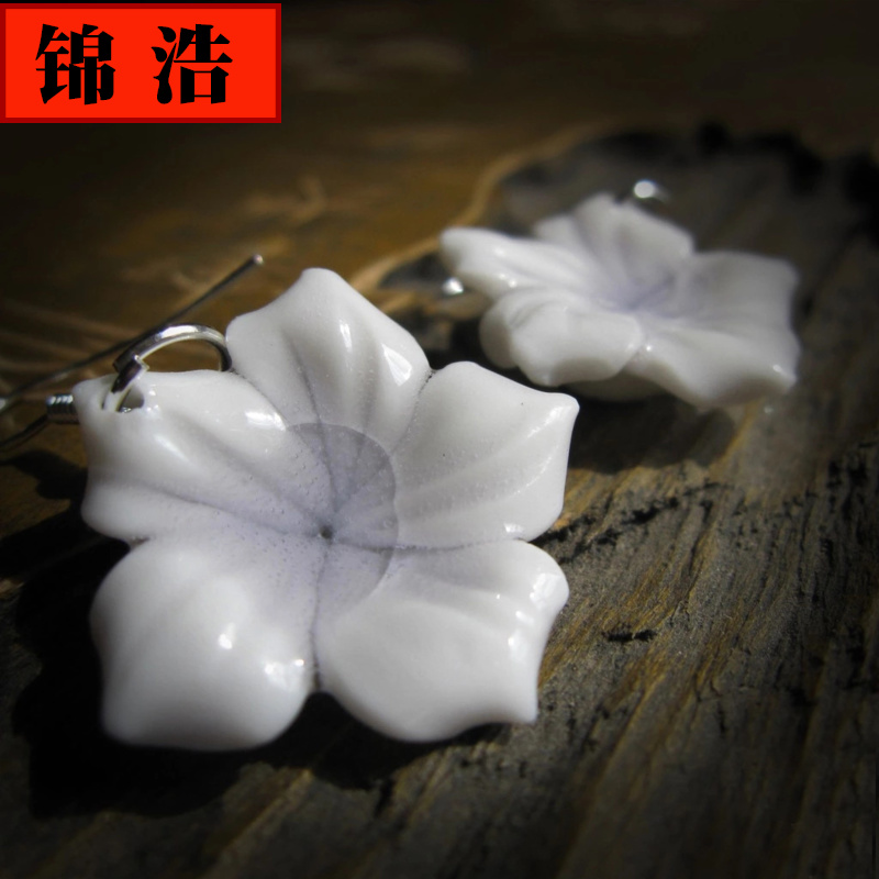 Jin hao ceramic earrings A leaf earrings earrings earrings Jin hao national wind move