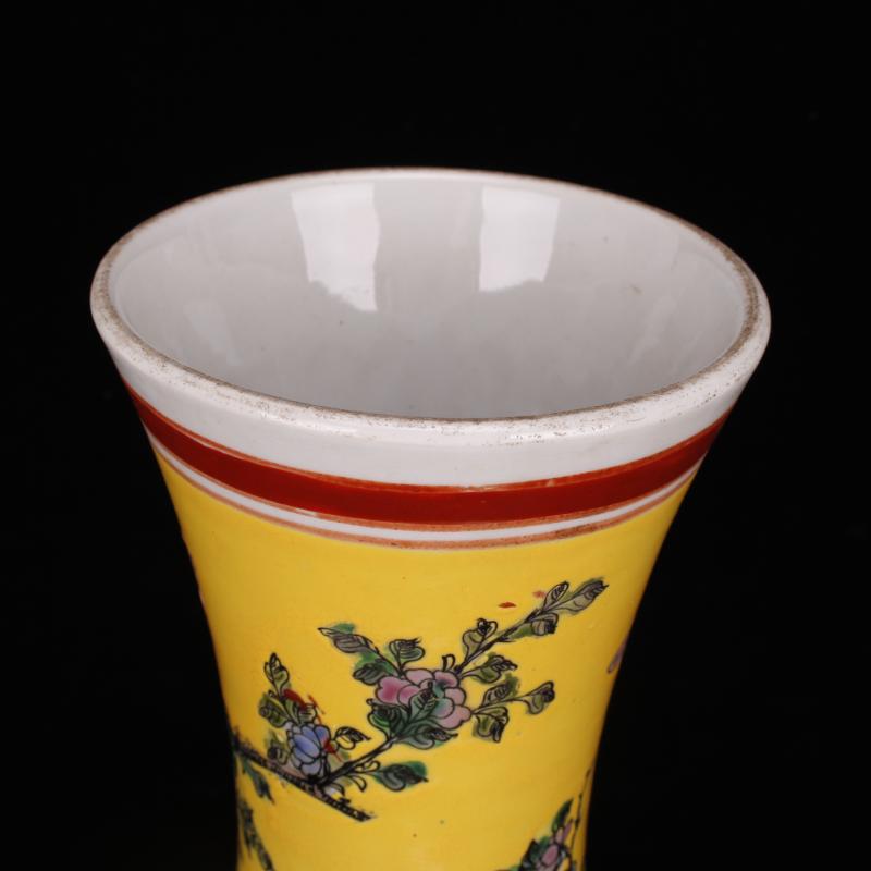 Jingdezhen imitation of kangxi in the the qing dynasty antique vase furnishing articles yellow to three British war lyu3 bu4 TuShang bottles of the Ming and the qing dynasties classical decoration