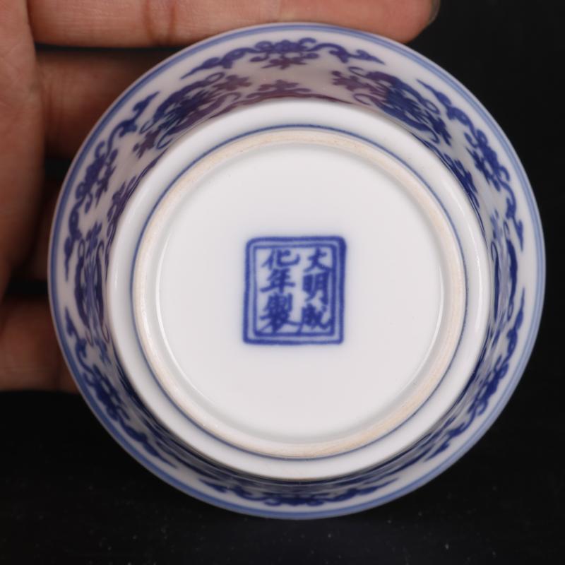 Blue and white life of word lines in the wsop archaize handicraft cups home furnishing articles antique antique Chinese porcelain
