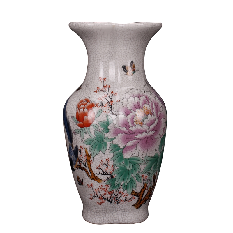 Jingdezhen imitation the qing qianlong piece of crackle famille rose square bottle imitation antique cabinet decoration old antique table furnishing articles