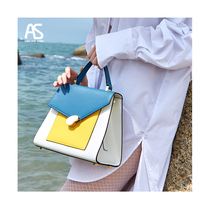 Amazing Song Live Exclusive-Pea Lock Hand bag