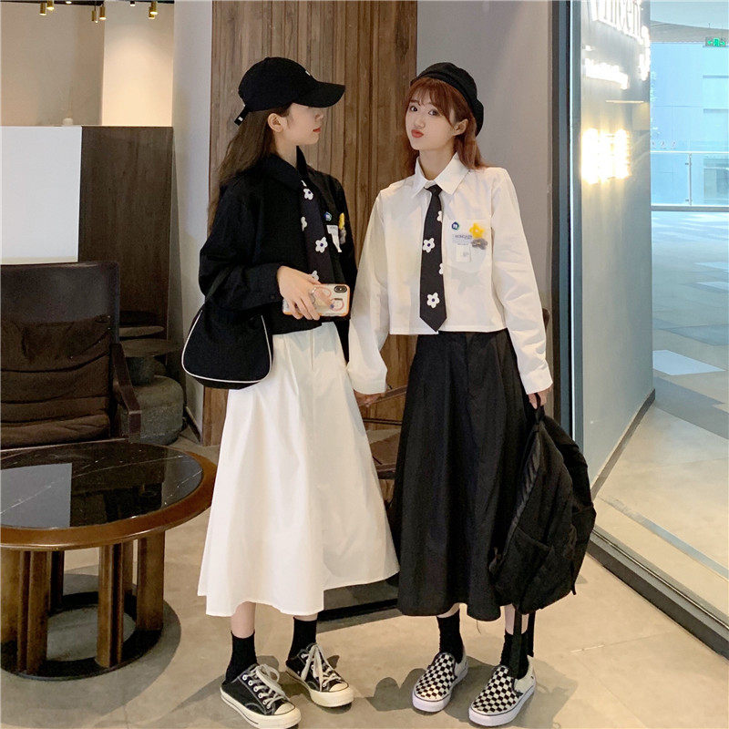 闺蜜裙文艺森系工装裙套装女日系长裙秋季bf温柔风穿搭两件套超仙