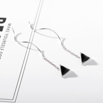 Pure silver Black Manau ear Line Short Temperament Brief Wavy Line Earrings Earrings Earrings Earrings RED EAR ORNAMENTS