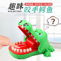 Welcome to the wedding ceremony Tricky crocodile bite finger toy creative blocking door funny whole Best Man Group game props