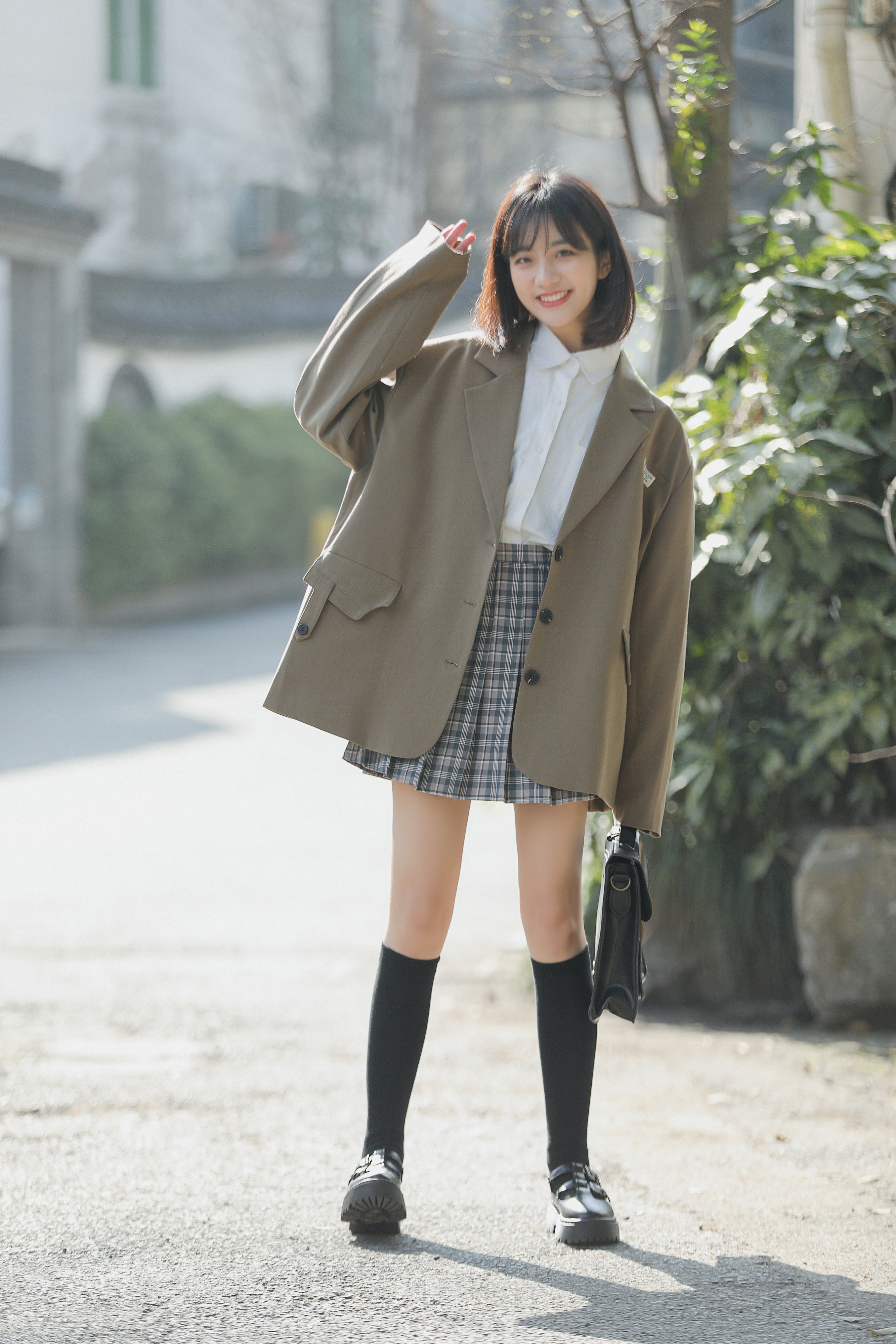 实拍 小视频 2021秋季新款设计感复古纯色西装外套-辰辰家1936#69.