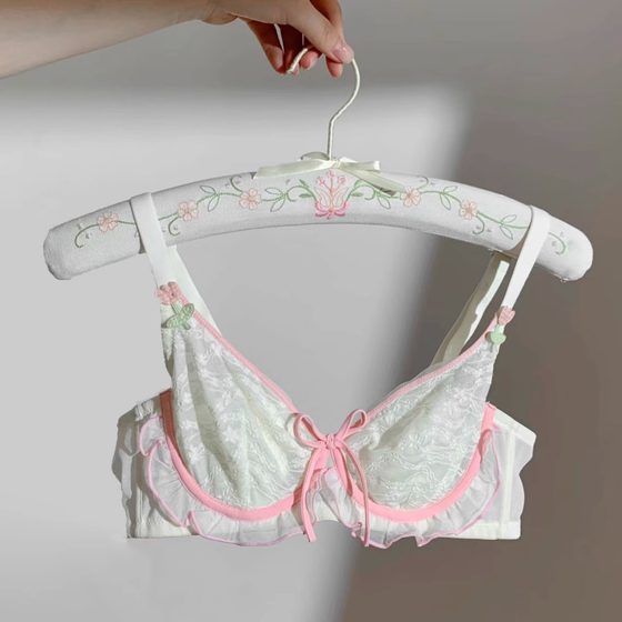 Japanese ultra-thin rabbit ears underwear for women with large breasts, small soft steel rings, sexy pure and pure style bra set
Japanese ultra-thin rabbit ears underwear for women with large breasts, small soft steel rings, sexy pure and pure style bra set