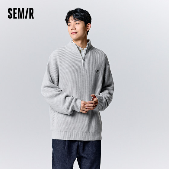 Semir pullover men's 2023 winter new Gothic patch embroidered sweater half-pallet loose top
Semir pullover men's 2023 winter new Gothic patch embroidered sweater half-pallet loose top