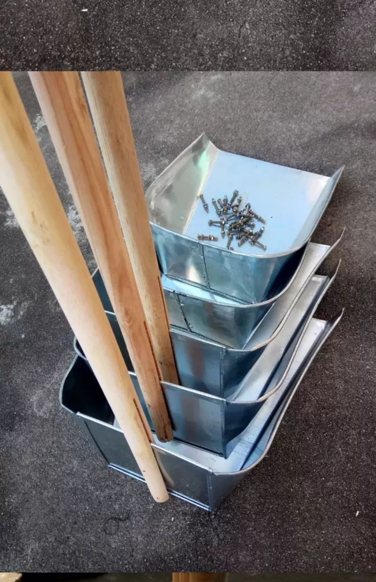家用簸箕 畚箕 畚斗 扫把铲 铁皮簸箕 木柄簸箕包邮 不锈钢垃圾