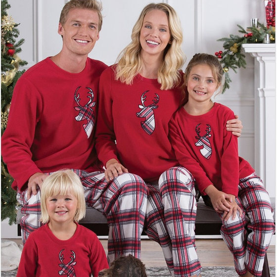 2025 striped plaid long sleeve round neck trousers Christmas elk parent-child suit set
2025 striped plaid long sleeve round neck trousers Christmas elk parent-child suit set