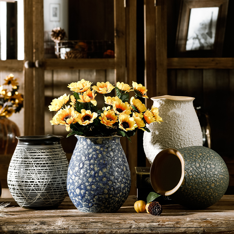Ceramic mesa floret bottle sunflower dried flower adornment hydroponic water raise I and contracted sitting room table vase furnishing articles