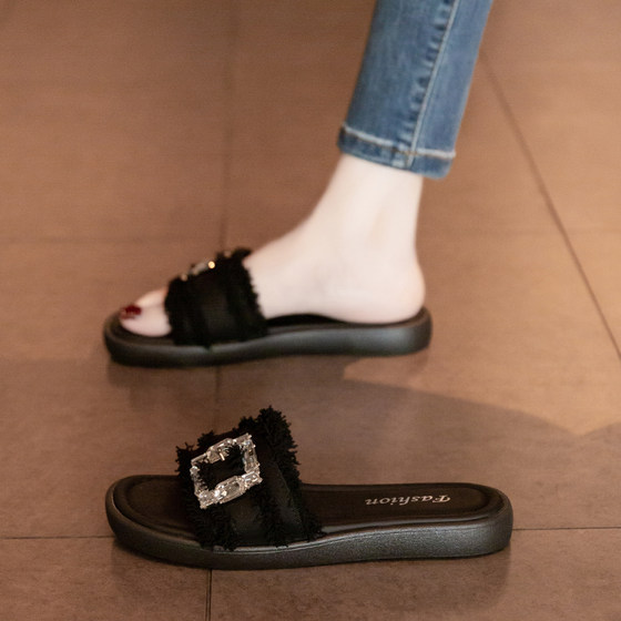 French flat-bottomed rhinestone sandals for women in summer wear 2025 new outdoor beach sandals fashionable pregnant women flip-flops
French flat-bottomed rhinestone sandals for women in summer wear 2025 new outdoor beach sandals fashionable pregnant women flip-flops