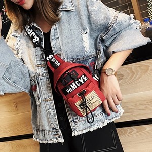 帆布小包包女2020新款潮少女小斜挎包宽带仙女单肩包简约文艺胸包