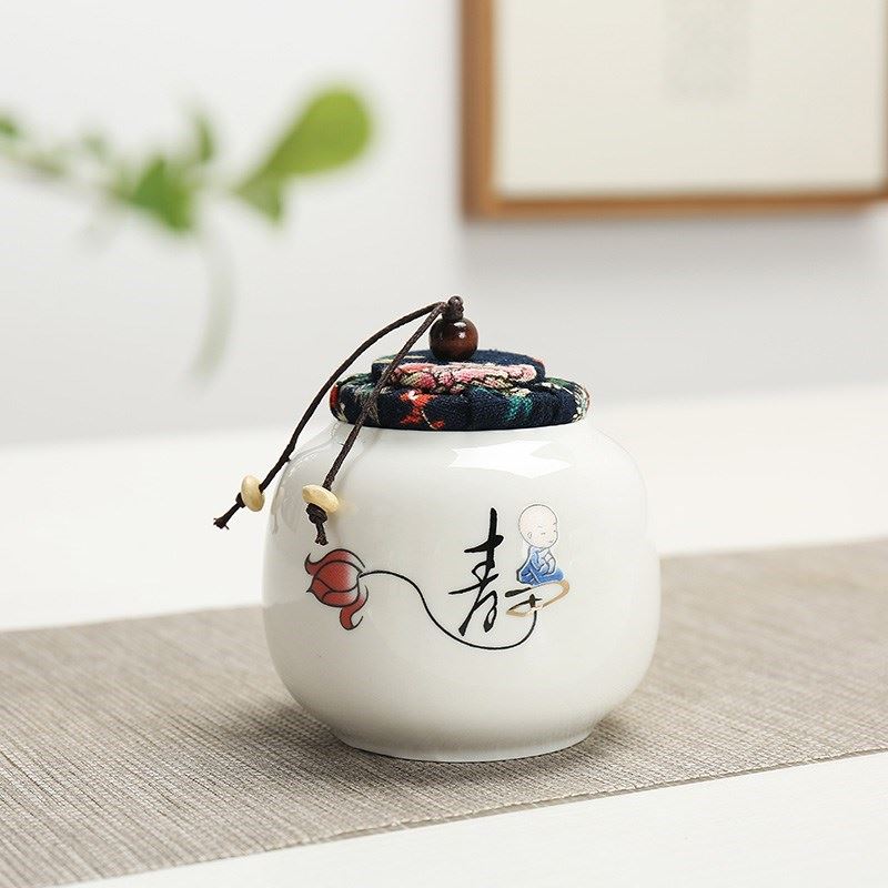 Caddy fixings ceramic tea pot of individual character vogue small seal pot portable creative storage tank receives the tea bag