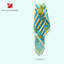 (Hangzhou Crafts Museum of Arts and Crafts) Leaning True Silk Small Square Scarlet Blue Flowers Birds Mulberry Silk Culture Gift