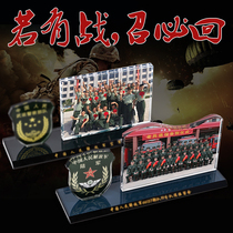 Creative crystal photos customized veterans souvenirs to send veterans Comrades Party group photos as souvenirs
