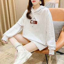 Large-size pregnant woman autumn clothing 200 catty and autumn winter style with cap and clothing fashion loose Korean version out of the outside jacket Chauma blouses