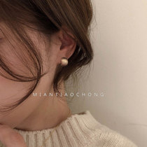 Earrings 2021 New Tide temperament advanced sense Korean Net red niche design atmosphere female sterling silver retro port style