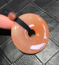 Yunnan Longling natural Huanglong Yushan tendon material open pink single circle safety buckle pendant