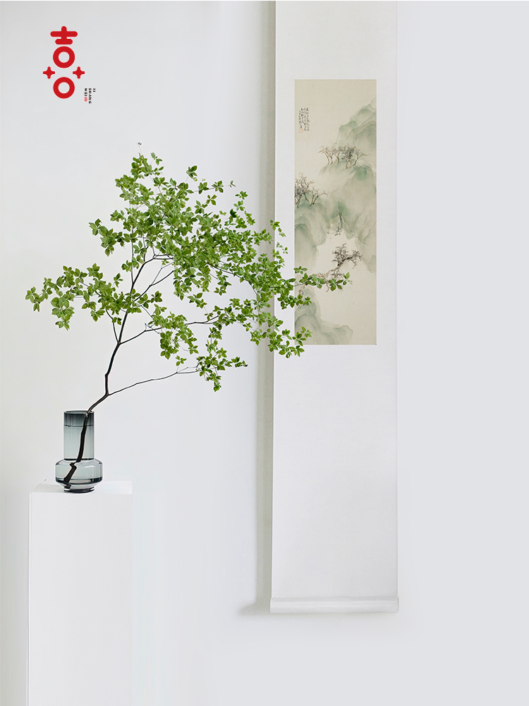 新中式挂画让客厅瞬间有灵魂✨