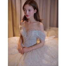One-character shoulder light main wedding dress 2021 new high-end atmosphere luxury heavy industry French tailed Super fairy princess female