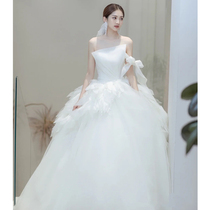 Chest white wedding dress 2021 new bride high-end atmosphere luxury super fairy niche design big tailing French women