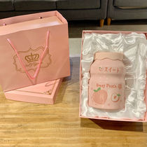 Valentines Day sends girlfriend 17-year-old girls best friend birthday present student party high school students practical delivery sister ritual sensation