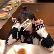 VERYCUTE BB A MOO moo LITTLE COW BLACK and white CIRCLE bag wool button SWEATER CARDIGAN WOMAN