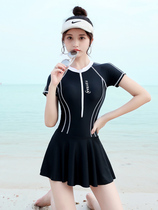 Swimsuit Womens 2022 new Belly Button Slim Conservative Brief Conjoined Sunscreen Professional Big Code Bubble Spa Burst Summer