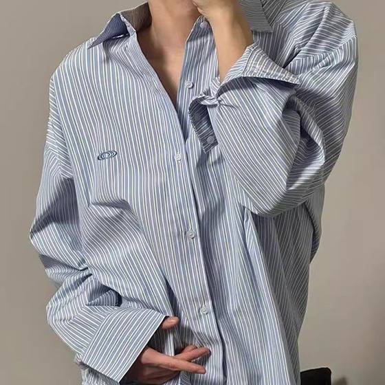 High-end American loose lazy style retro handsome couple shirt men's jacket striped long-sleeved casual shirt
High-end American loose lazy style retro handsome couple shirt men's jacket striped long-sleeved casual shirt