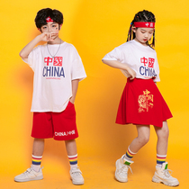 Child cheerleader plays out to say singing China Red Kindergarten 61 Dance to serve Xia Primary Games clothing