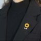 절묘한 틈새 디자인을 가진 여성용 해바라기 브로치, 부티크 정장 스웨터 핀 버튼 귀여운 액세서리 절묘한 틈새 디자인을 가진 여성용 해바라기 브로치, 부티크 정장 스웨터 핀 버튼 귀여운 액세서리