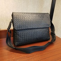 BV WHQN MAQH new single shoulder bag leather male Young Buffalo skin hand knitting slug bag male