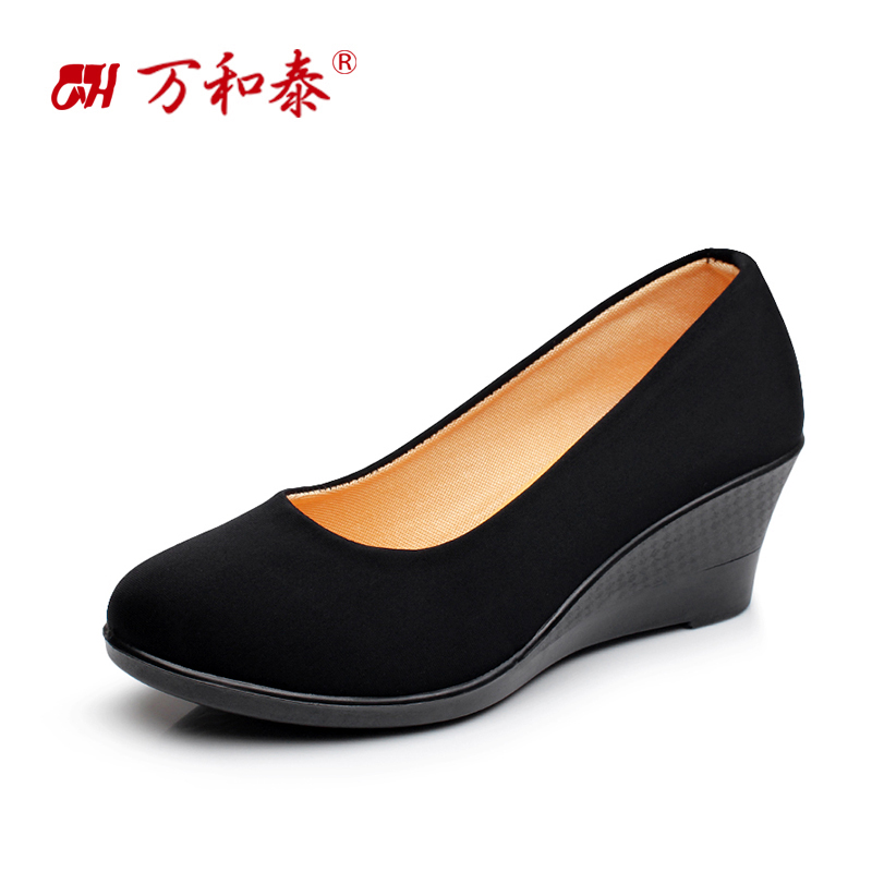 万和泰新款老北京黑布鞋酒店工装工作鞋跳舞鞋坡跟单鞋职业女鞋产品展示图5