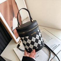 Mini Magrybag Packs Women 2022ins Wind New Spring Summer Fashion Single Shoulder Sloped Satchel Small Round Bag Box Bag