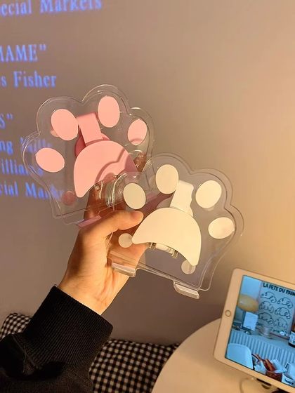 고양이 클로 아크릴 360 회전 휴대 전화 스탠드 데스크탑 아이 패드 스탠드 다기능 범용 평면 패널 지원 스탠드 휴대용 접이식 조절 가능한 라이브 스탠드 게으른 침대 옆 코스 도구 고양이 클로 아크릴 360 회전 휴대 전화 스탠드 데스크탑 아이 패드 스탠드 다기능 범용 평면 패널 지원 스탠드 휴대용 접이식 조절 가능한 라이브 스탠드 게으른 침대 옆 코스 도구