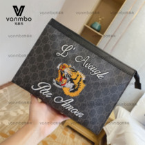 Mens embroidery Handbags for mens wallets Mens long Tide Cards Fashion Letters Enveloping old florist Handbag Business Hand Grip Bag