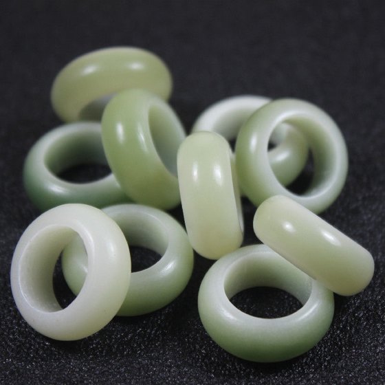 Fidelity Bodhi Running Ring Ring Natural White Jade Bodhi Root 소량 달리기 반지 링음 피부 보디 wenghi wenhua 액세서리 Fidelity Bodhi Running Ring Ring Natural White Jade Bodhi Root 소량 달리기 반지 링음 피부 보디 wenghi wenhua 액세서리