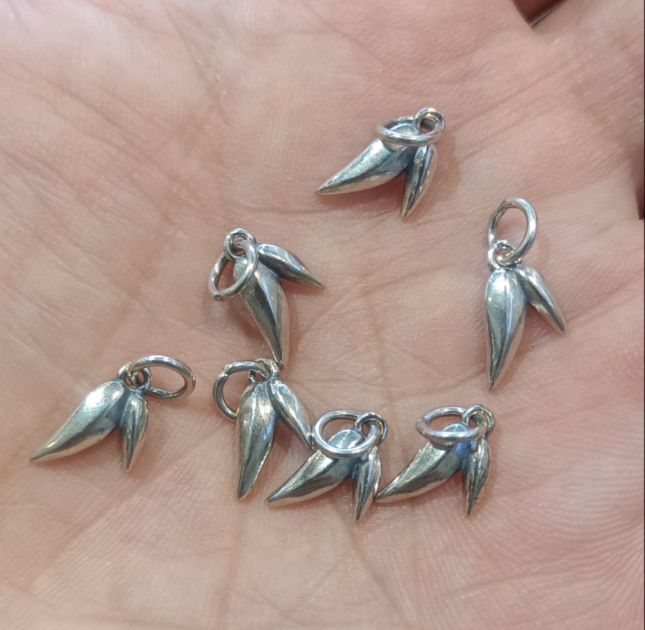 1s925竹叶吊坠一个12.5mm