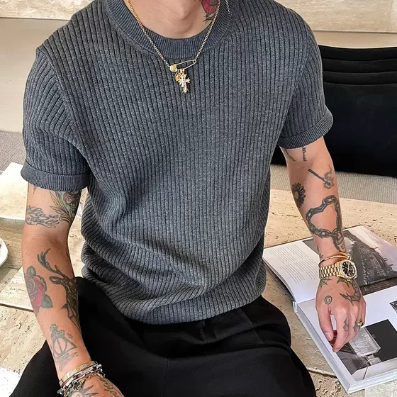 Wrinkled texture, old Qian style solid color knitted short-sleeved shoulder T-shirt, men's slim round neck, inner half sleeve, not faded
Wrinkled texture, old Qian style solid color knitted short-sleeved shoulder T-shirt, men's slim round neck, inner half sleeve, not faded