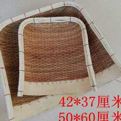 Special offer of pure handmade wicker, rattan, and bamboo dustpans for agricultural use, old-fashioned large, medium, and small wicker dustpans and baskets