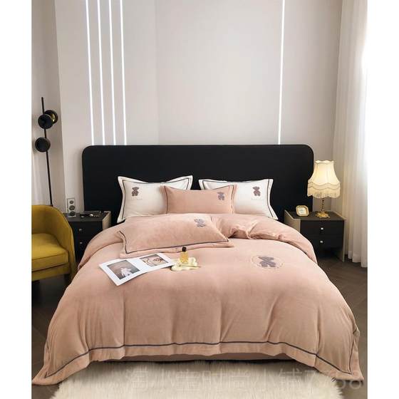 Genuine winter thickened warm double-sided beef velvet method crystal lannel four-piece Icelandic velvet embroidery milk product for bed
Genuine winter thickened warm double-sided beef velvet method crystal lannel four-piece Icelandic velvet embroidery milk product for bed