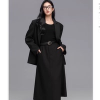 小野和子黑色西装半身裙长款