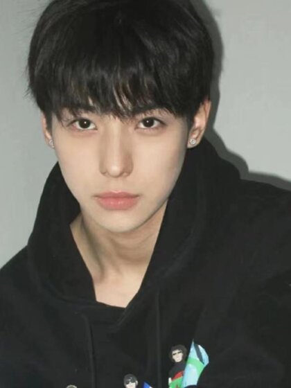 잘 생긴 자기 및 틈새 스타일의 귀걸이를 가진 남성을위한 이어링을 피우지 않고 흰색 다이아몬드 귀걸이를 가진 남성을위한 남성용 자석 귀걸이 잘 생긴 자기 및 틈새 스타일의 귀걸이를 가진 남성을위한 이어링을 피우지 않고 흰색 다이아몬드 귀걸이를 가진 남성을위한 남성용 자석 귀걸이