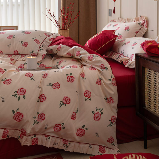 Korean wedding 100 long velvet P cotton pure cotton four-piece set rose printed quilt cover wedding bedding
Korean wedding 100 long velvet P cotton pure cotton four-piece set rose printed quilt cover wedding bedding