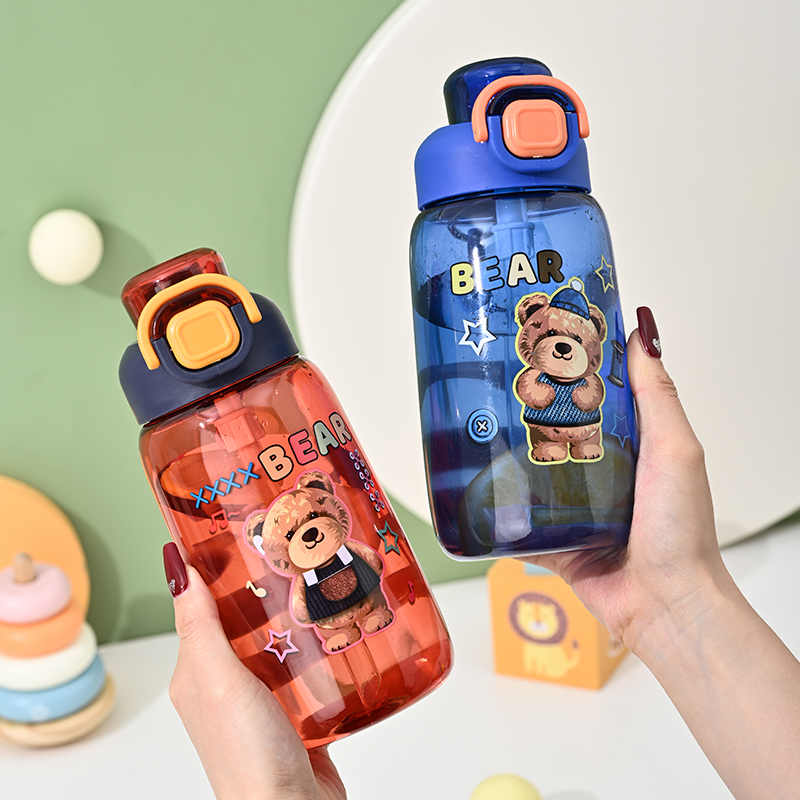 children‘s water cup large capacity high-looking cute double drinking cup plastic high temperature resistant boys and girls elastic lid straw cup