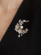 Abenheart Danish Laurel Pearl Brooch를위한 Abenheart 다재다능한 코사지 액세서리 개인화 가벼운 고급 유럽 및 미국 레트로 핀 Abenheart Danish Laurel Pearl Brooch를위한 Abenheart 다재다능한 코사지 액세서리 개인화 가벼운 고급 유럽 및 미국 레트로 핀