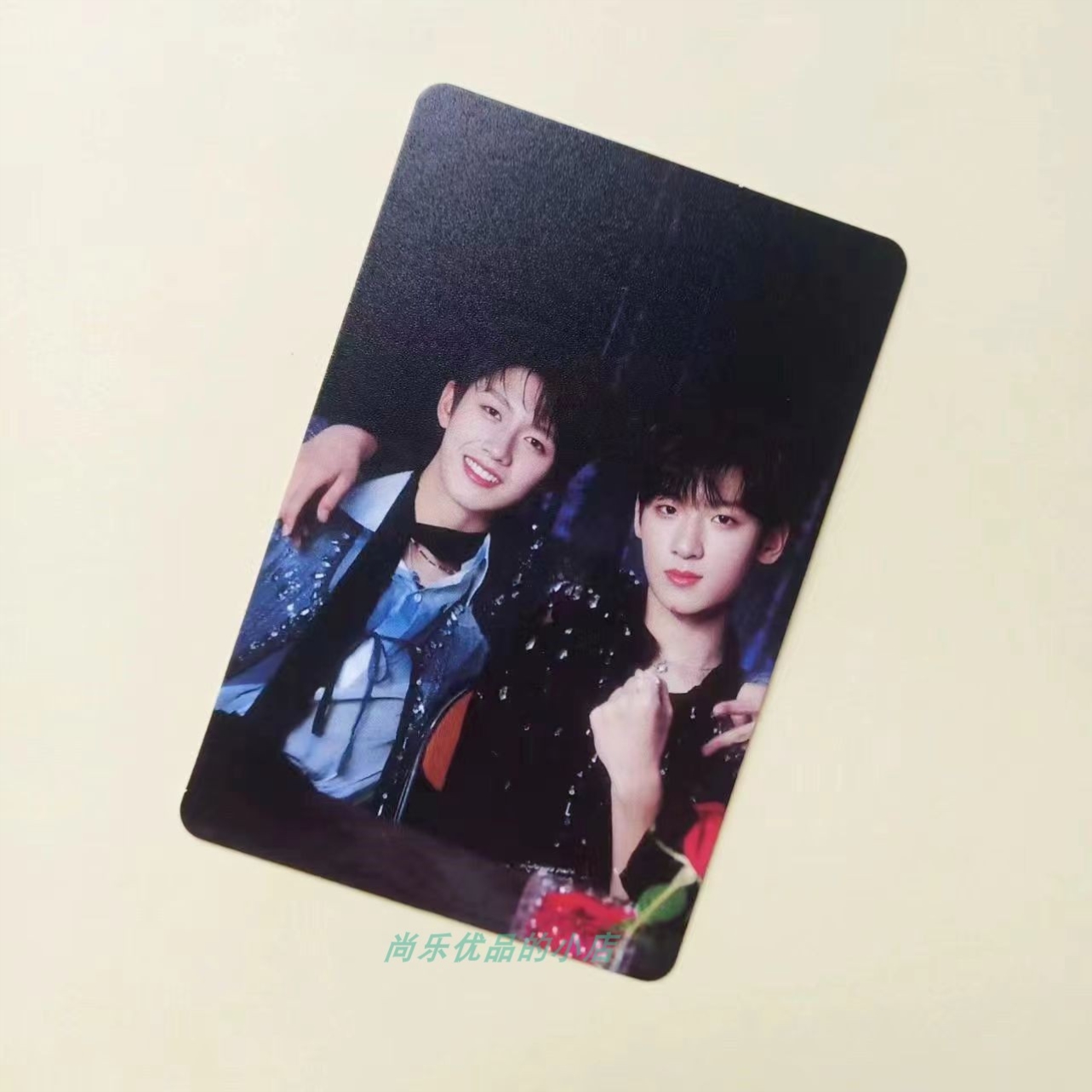 TF家族 三代 张极 场周 a款 蝴蝶效应 特典 トレカセット TF家族